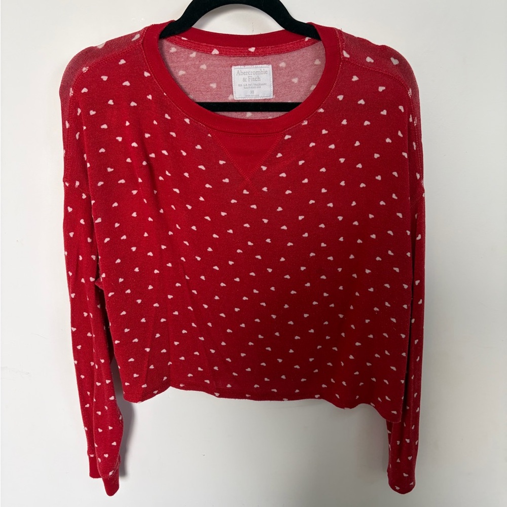 Abercrombie & Fitch Red Heart Women's Sweatshirt